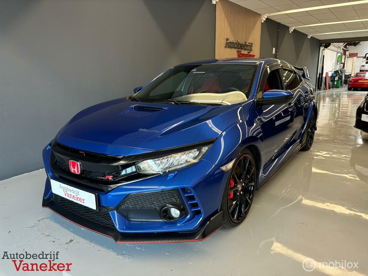 Honda Civic - 2.0VTEC Type R|320PK|Remus Uitlaat|Injen|Mugen - AutoWereld.nl