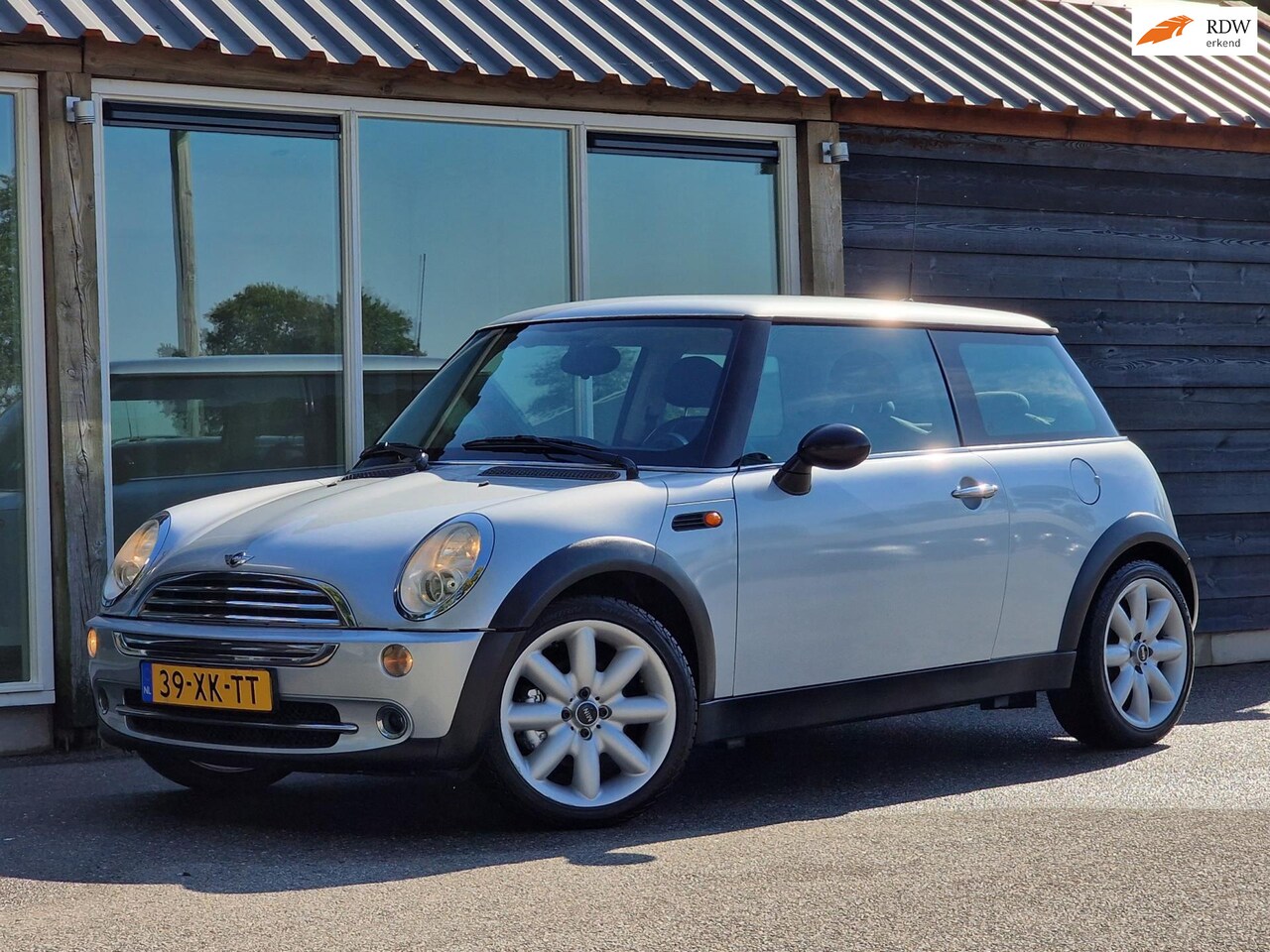 MINI One - Mini 1.6 (Airco / LM Velgen / 134 dkm!) - AutoWereld.nl