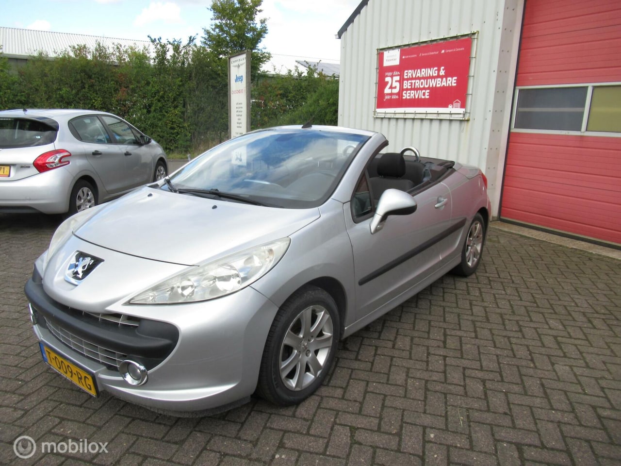 Peugeot 207 CC - 1.6 VTi 1.6 VTi - AutoWereld.nl