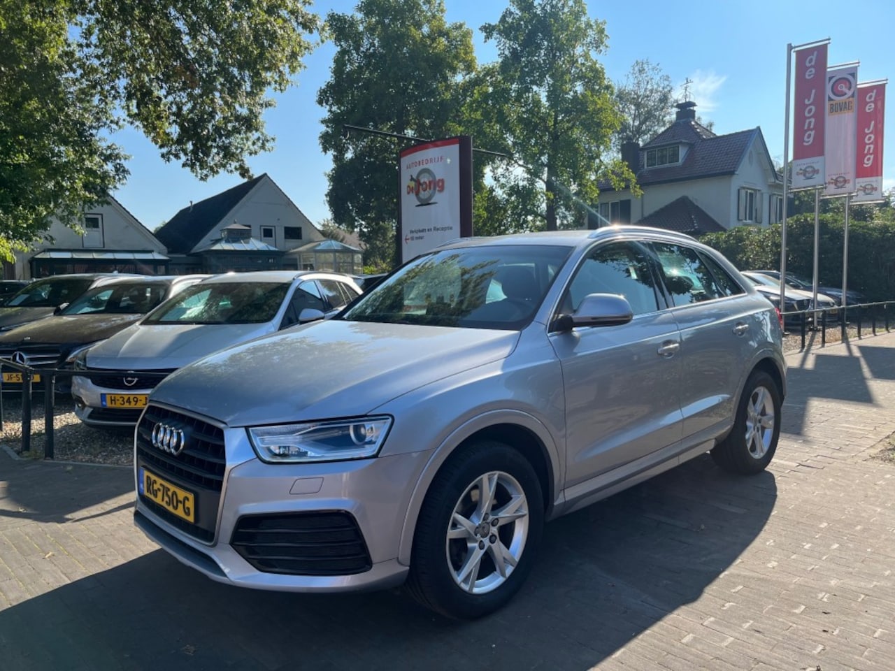 Audi Q3 - 2.0 TFSI QUATTRO 179PK AUT. / NAVI / AFN. TREKHAAK / STOELVERW. - AutoWereld.nl