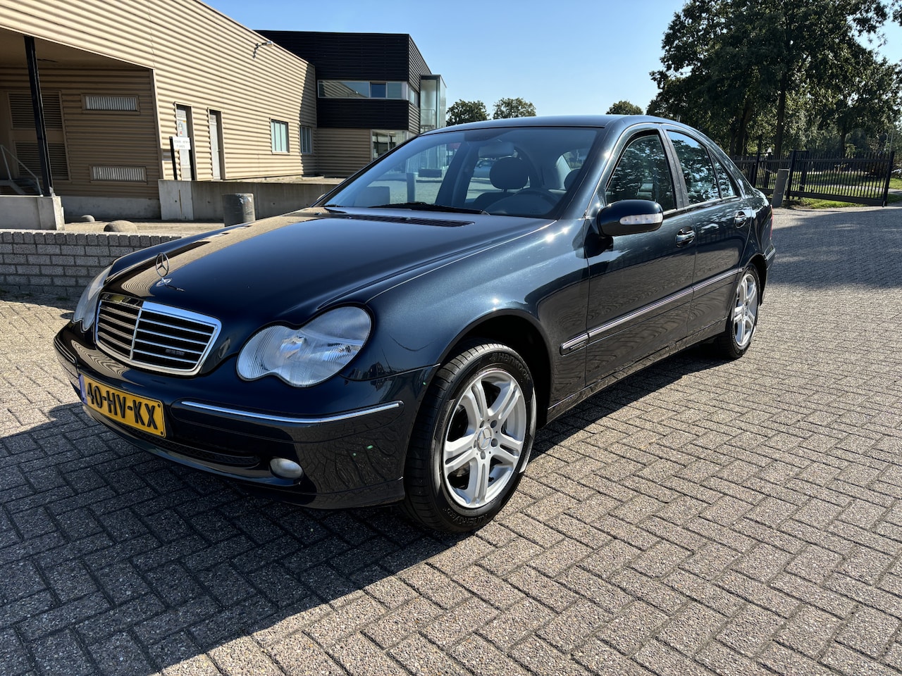 Mercedes-Benz C-klasse - 220 CDI Avantgarde [ ecc,audio,cruise,lmv,trekhaak ] - AutoWereld.nl