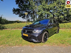 Volkswagen Tiguan - 1.4 TSI eHybrid R-Line Business+ Black edition