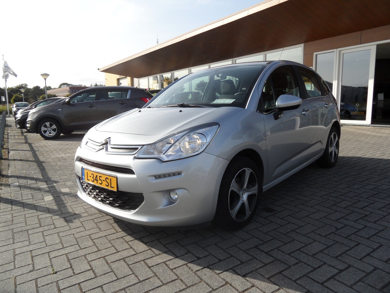 Citroën C3 - 1.2 PureTech Selection Automaat - AutoWereld.nl