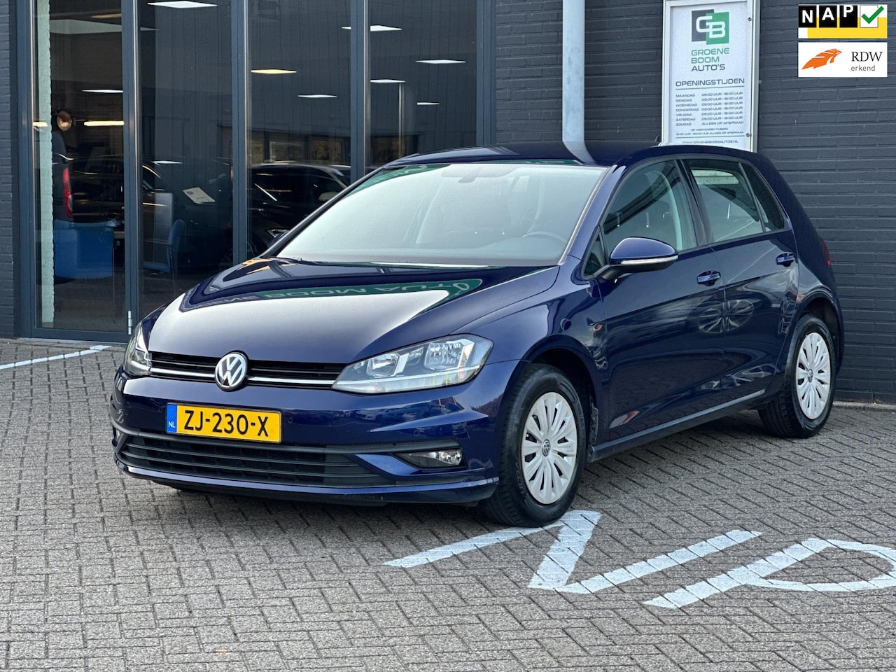 Volkswagen Golf - 1.0 TSI Trendline/1STE EIG/APP-CONNECT/NAVI/NL-AUTO NAP!! - AutoWereld.nl