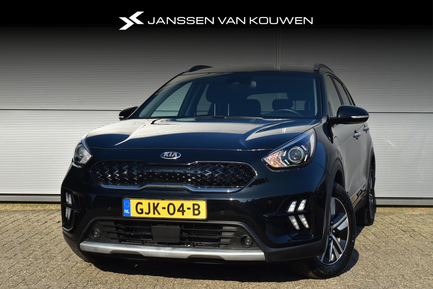 Kia Niro - 1.6 GDi PHEV DynamicPlusLine Cruise Control Adaptief Keyless Start & Entry Navigatie - AutoWereld.nl