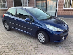 Peugeot 207 - 1.4 VTi Look nieuwe apk tot 9-2025 zo ingeruild zo weg