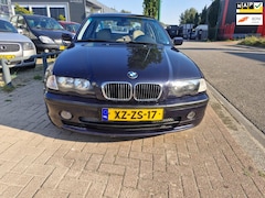 BMW 3-serie - 323i Executive Bj.1999 met APK tot 18.04.2025