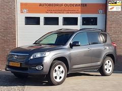 Toyota RAV4 - 2.2 D-4D Dynamic grijs kenteken