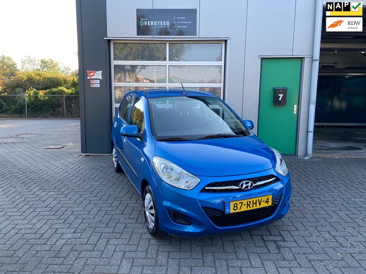 Hyundai i10 - 1.1 i-Drive 2011 Blauw - AutoWereld.nl