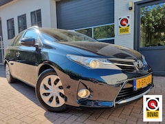 Toyota Auris - 1.6 Aspiration Aut. / TREKHAAK / CRUISE / CAMERA