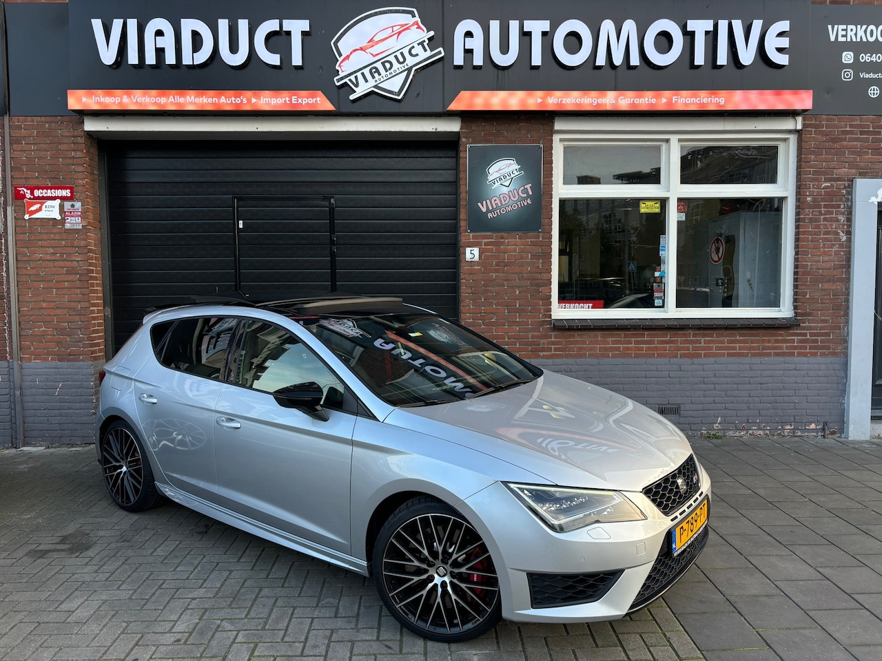 Seat Leon ST - 2.0 TSI Cupra 290 Pano Bomvol - AutoWereld.nl