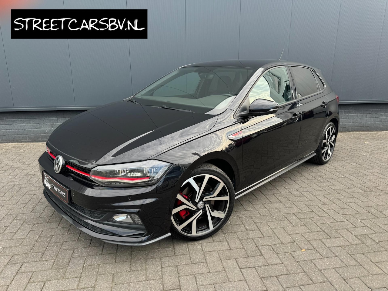 Volkswagen Polo - 2.0 TSI GTI /Virtual /LED /DCC /12 maanden garanatie - AutoWereld.nl