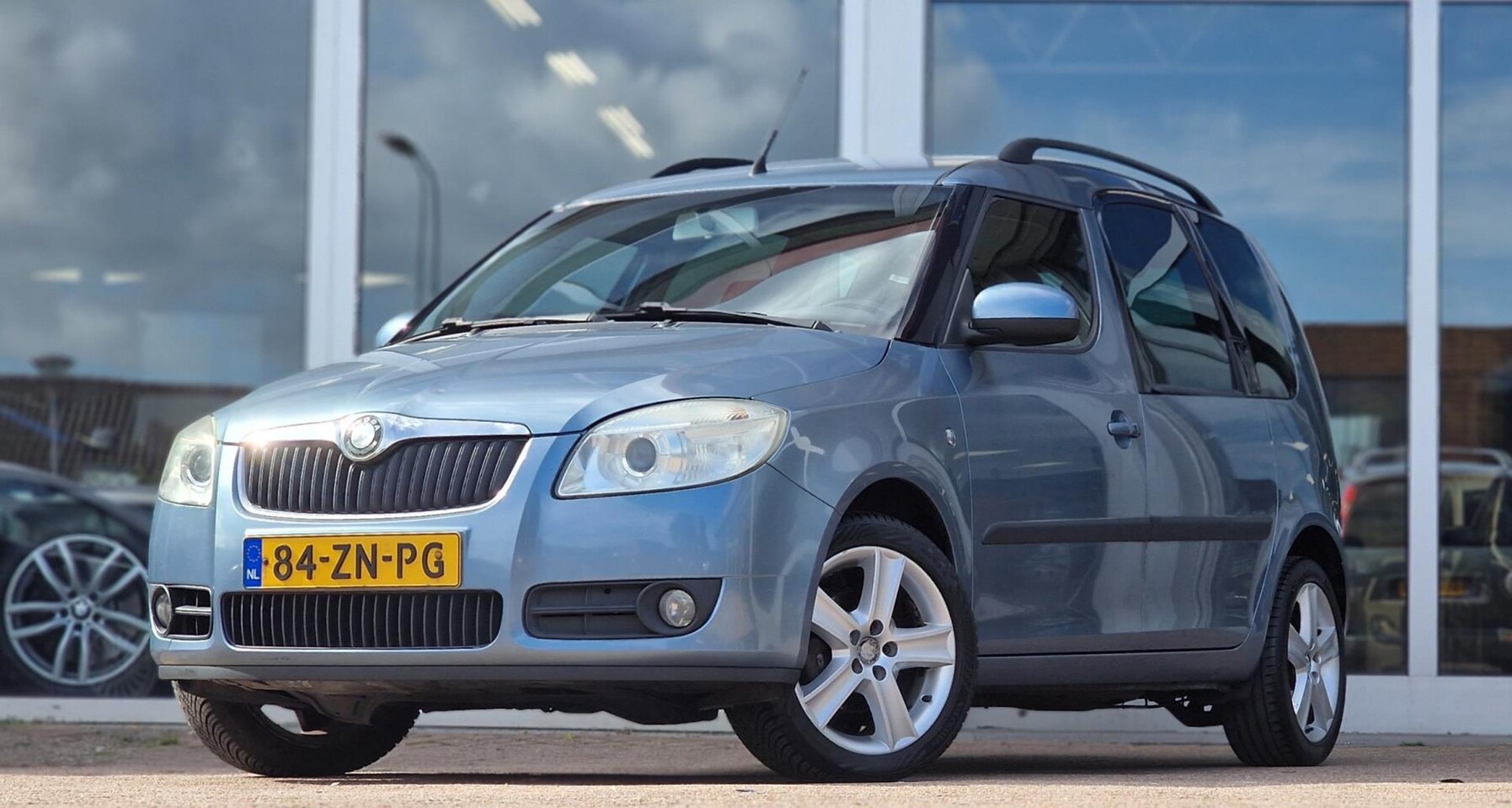 Skoda Roomster - 1.4i 16V Style Trekhaak! Mooi APK - AutoWereld.nl