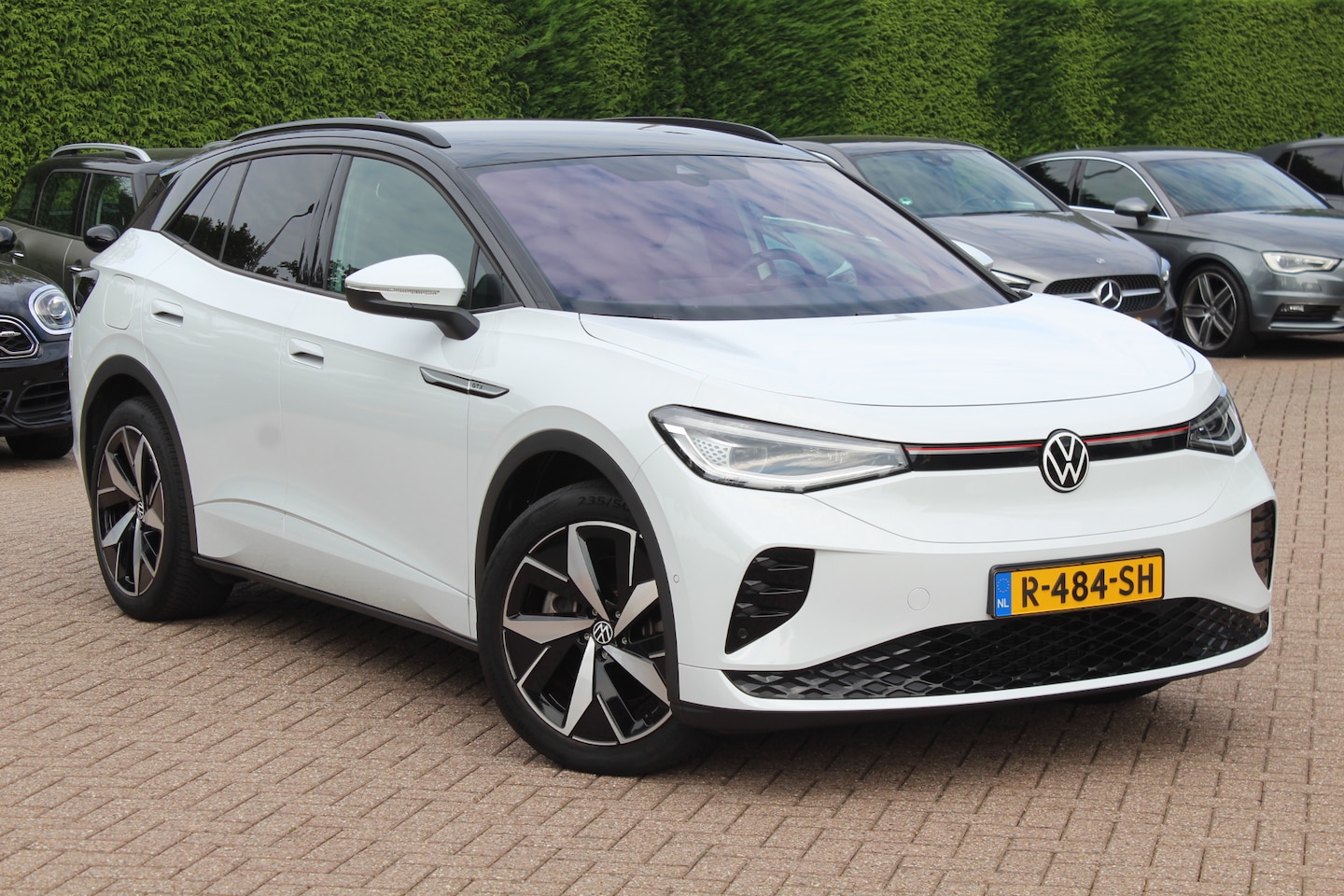 Volkswagen ID.4 - GTX 4Motion 77 kWh / Camera / Keyless / 20'' / Matrix LED / Warmtepomp / DAB / ACC / Apple - AutoWereld.nl