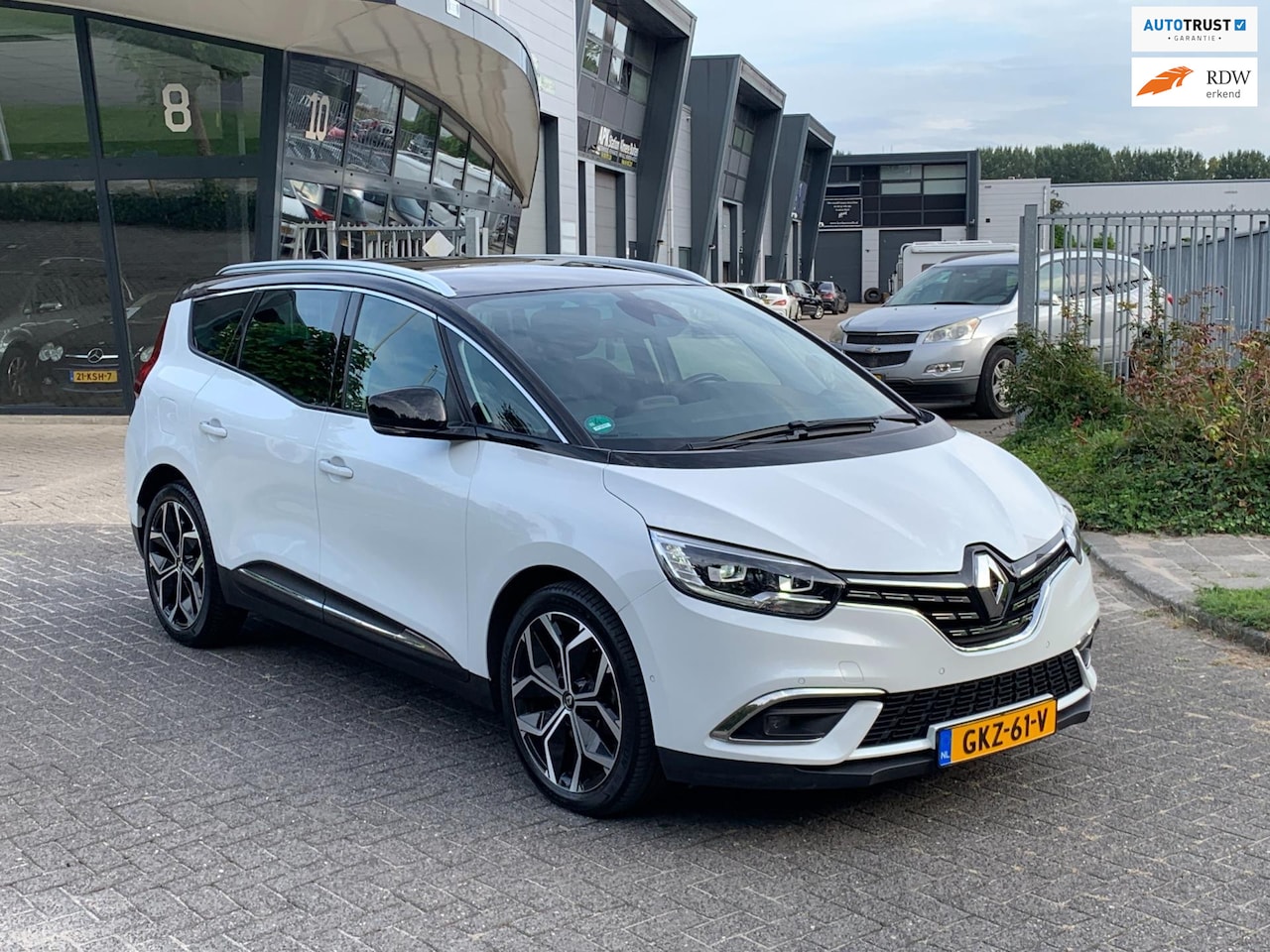 Renault Grand Scénic - 1.3 TCe Techno 6-BAK LED NAVI LEDER !! - AutoWereld.nl