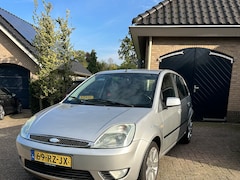 Ford Fiesta - 1.4-16V Futura