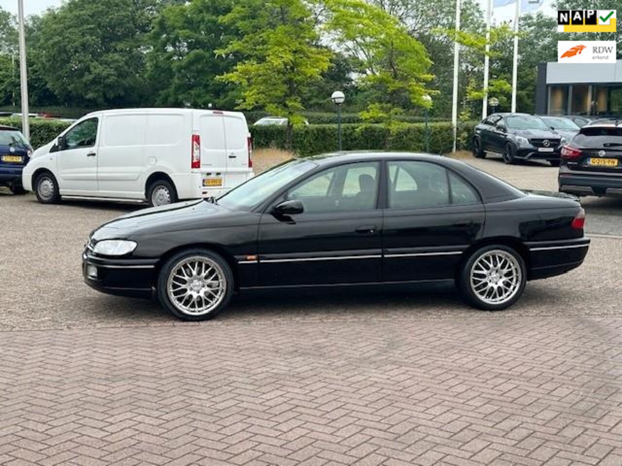 Opel Omega - 2.5i V6 Sport 2.5i V6 Sport,automaat,bj.1997,NAP 231.952 km !! Nieuwe distrubitieriem !APK tot 06-2025,t - AutoWereld.nl