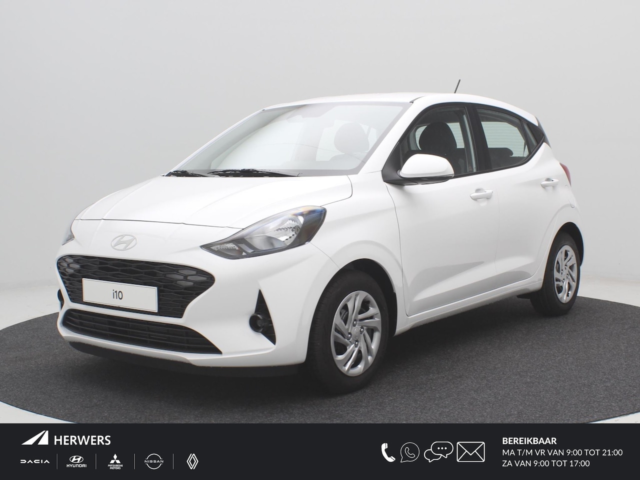 Hyundai i10 - 1.0 Comfort Smart / Uit Voorraad Leverbaar! / Navigatie  / € 1.000.- voordeel - AutoWereld.nl