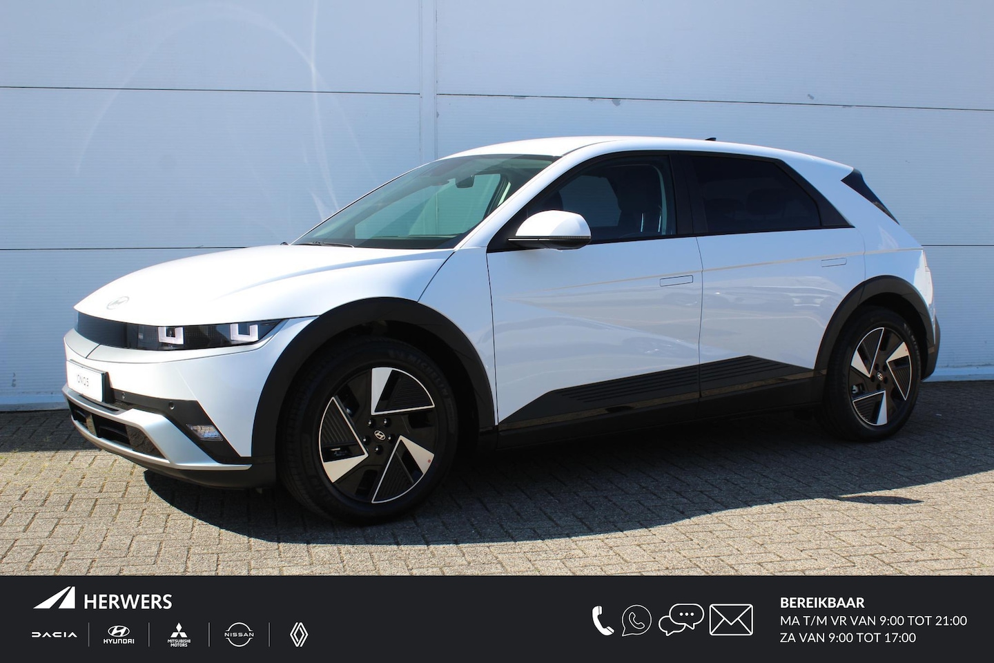 Hyundai IONIQ 5 - Connect+ 84 kWh / NIEUW MODEL! / Navigatie + Apple Carplay/Android Auto / Stoel- + Stuurve - AutoWereld.nl