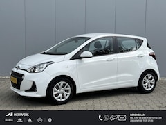 Hyundai i10 - 1.0i Comfort / Airconditioning / Navigatie / Bluetooth / Cruise Control /