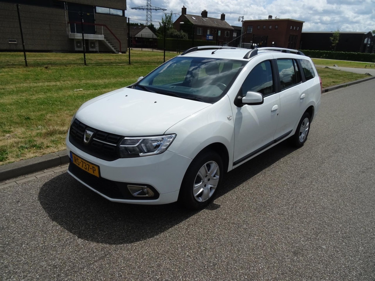 Dacia Logan MCV - 0.9 TCe Bi-Fuel Laureate 0.9 TCe Bi-Fuel Laureate - AutoWereld.nl