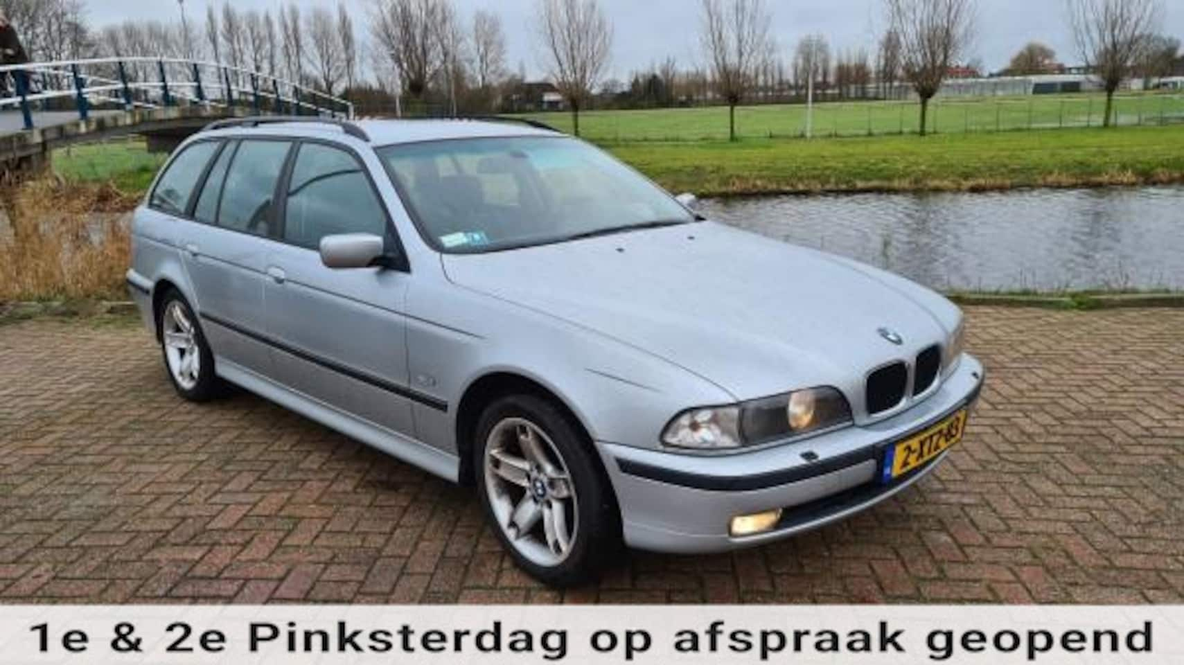 BMW 5-serie Touring - 528i Executive Automaat GOED LEZEN ! - AutoWereld.nl