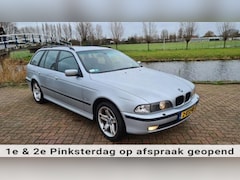 BMW 5-serie Touring - 528i Executive Automaat GOED LEZEN