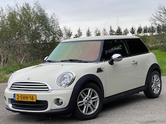 MINI One - 1.6 I Carplay Camera- Achter I Navi I Laag KMS I Dealer Onderh