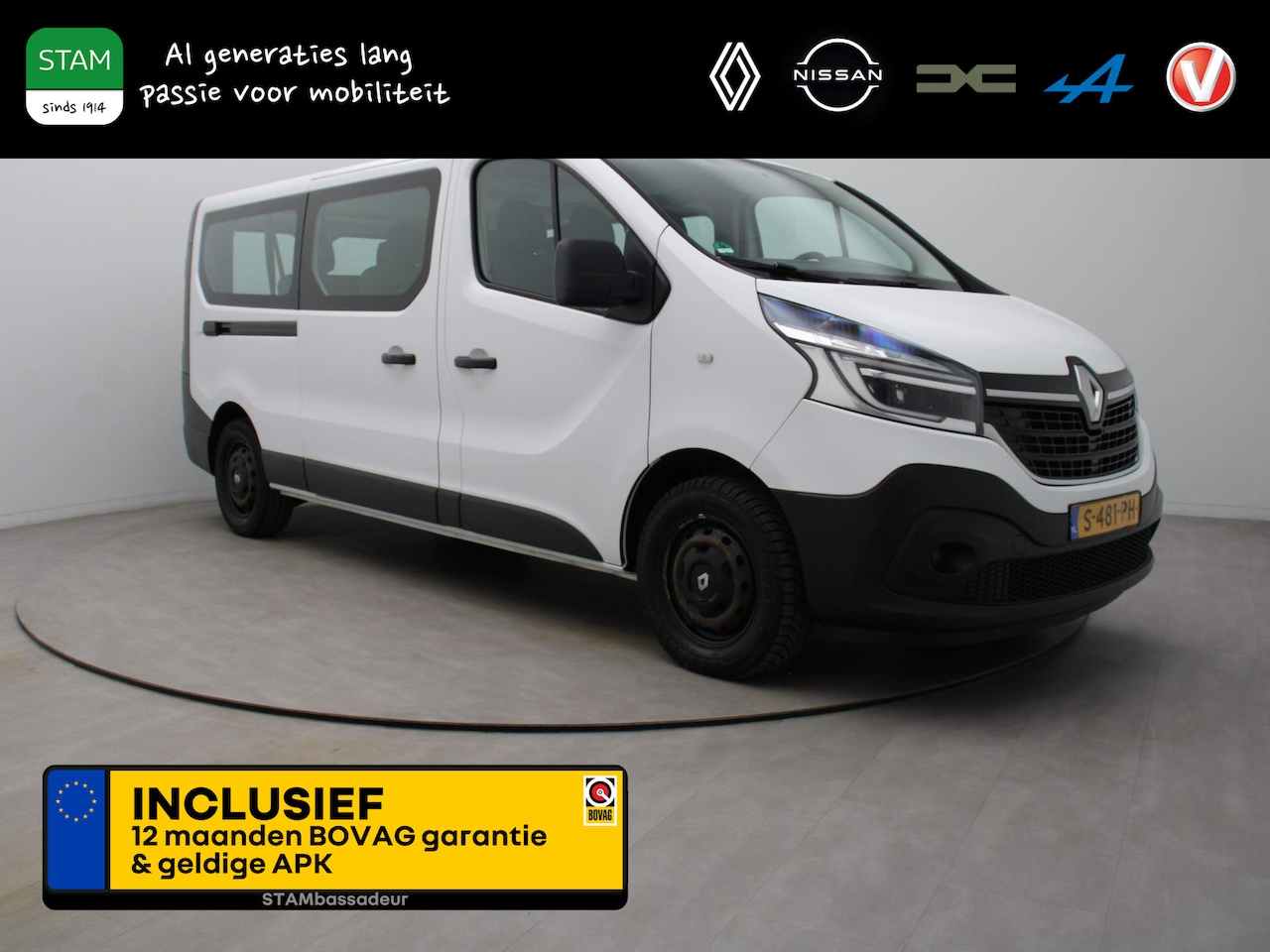 Renault Trafic Passenger - 2.0 dCi 120pk Grand Zen Airco | Cruisecontrol | Navi | Armsteun - AutoWereld.nl