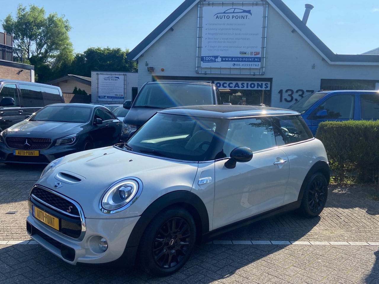 MINI Cooper S - Mini 2.0 192PK/LEDER/NAVI/LED LIGHTS/PDC - AutoWereld.nl