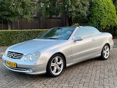 Mercedes-Benz CLK-klasse Cabrio - 200 K. Avantgarde 2003 leer 6-bak windscherm youngtimer goed rijdend klassieker