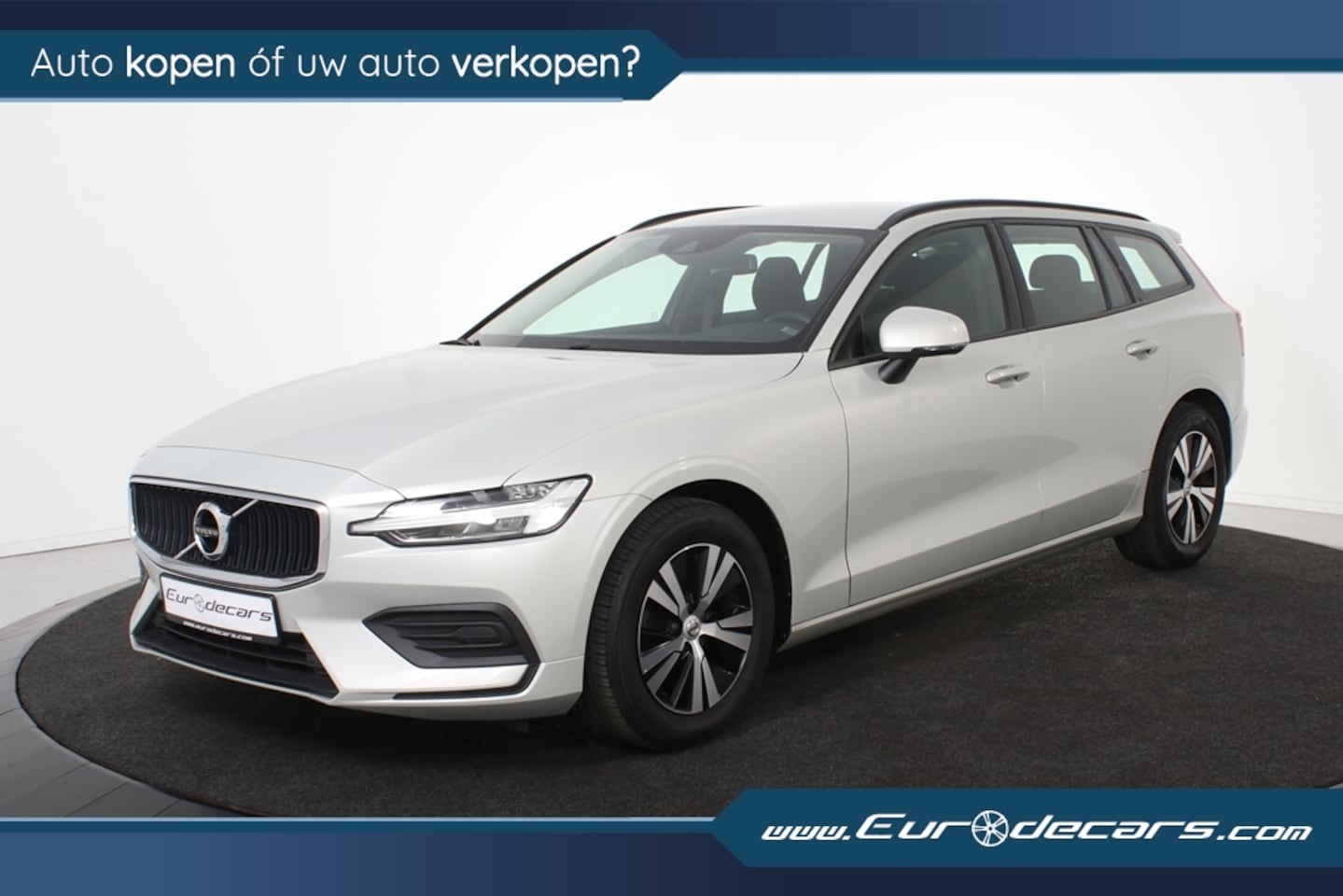 Volvo V60 - 2.0 D3 Momentum *Navigatie*Stoelverwarming*Park assist* - AutoWereld.nl