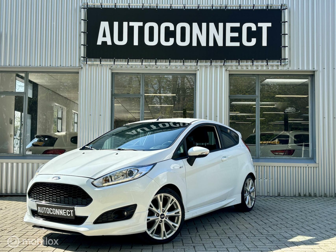 Ford Fiesta - 1.0 EcoBoost ST Line. NAVI, CLIMA, STOELVERWARMING. - AutoWereld.nl