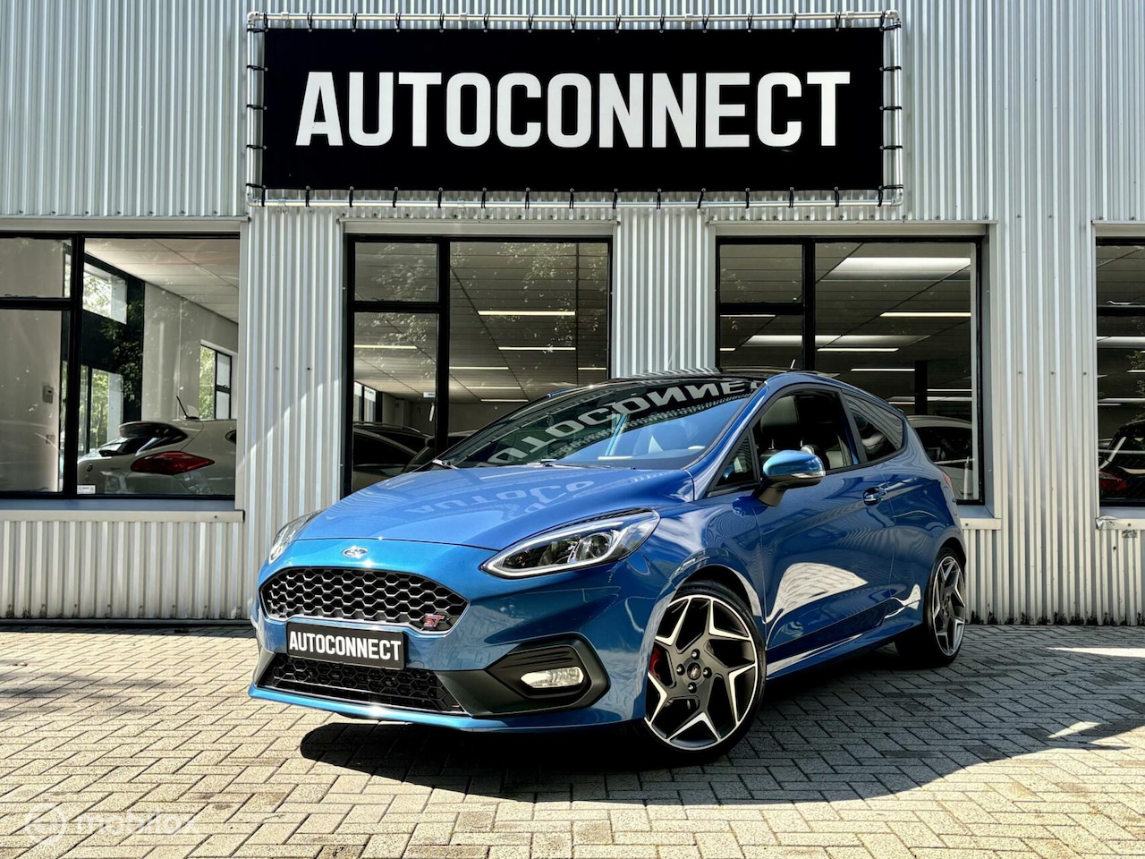 Ford Fiesta - 1.5 EcoBoost ST-3. PANODAK, NAVI, CAMERA, 200 PK - AutoWereld.nl