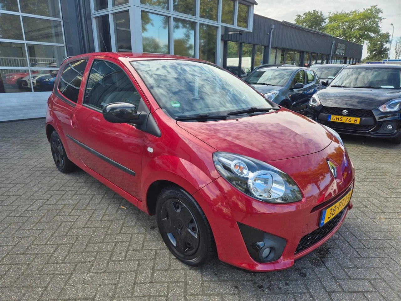 Renault Twingo - 1.2-16V / 3 mnd garantie - AutoWereld.nl