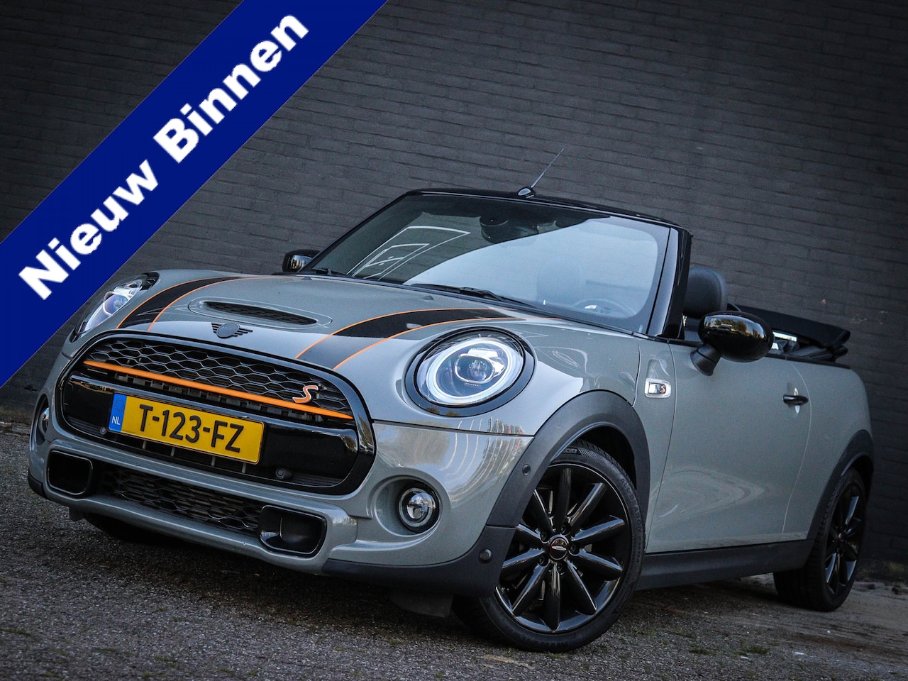 MINI Cabrio - Mini 2.0 Cooper S Hammersmith /Navi/Leder/Camera - AutoWereld.nl