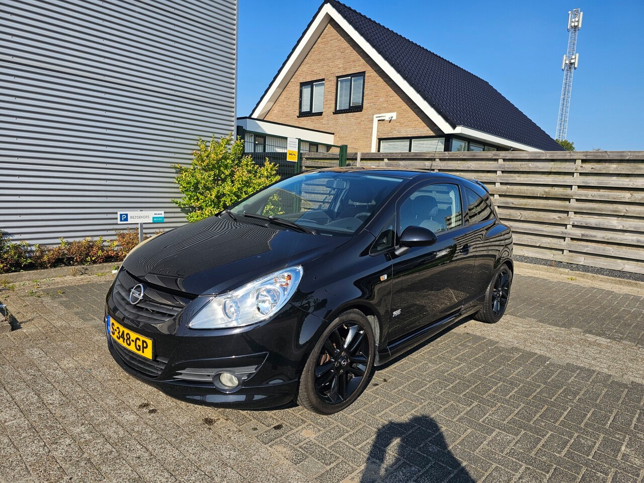 Opel Corsa - 1.4-16V Sport 3-deurs Airco Bj:2009 - AutoWereld.nl