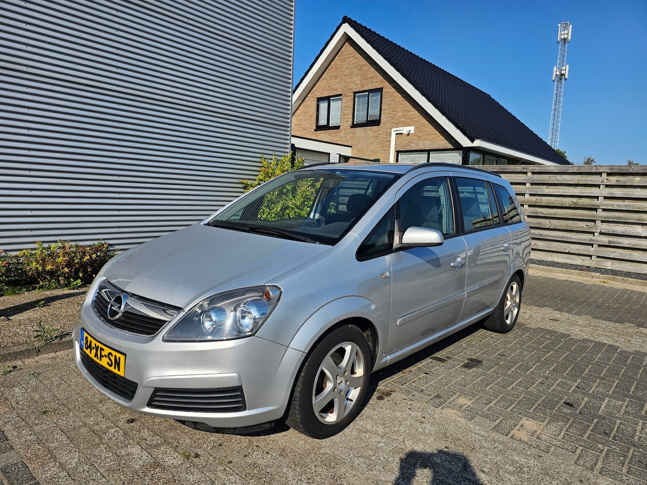 Opel Zafira - 1.8 Business LPG-G3 Automaat 7-Pers. Airco Bj:2007 NAP! - AutoWereld.nl