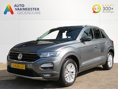 Volkswagen T-Roc - 1.5 TSI 150pk Style Business / Elec.klep / Navi / Trekhaak / BOVAG garantie