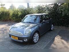 MINI One - Nette en goed onderhouden Mini Cooper One APK goedgekeurd 14-10-2024