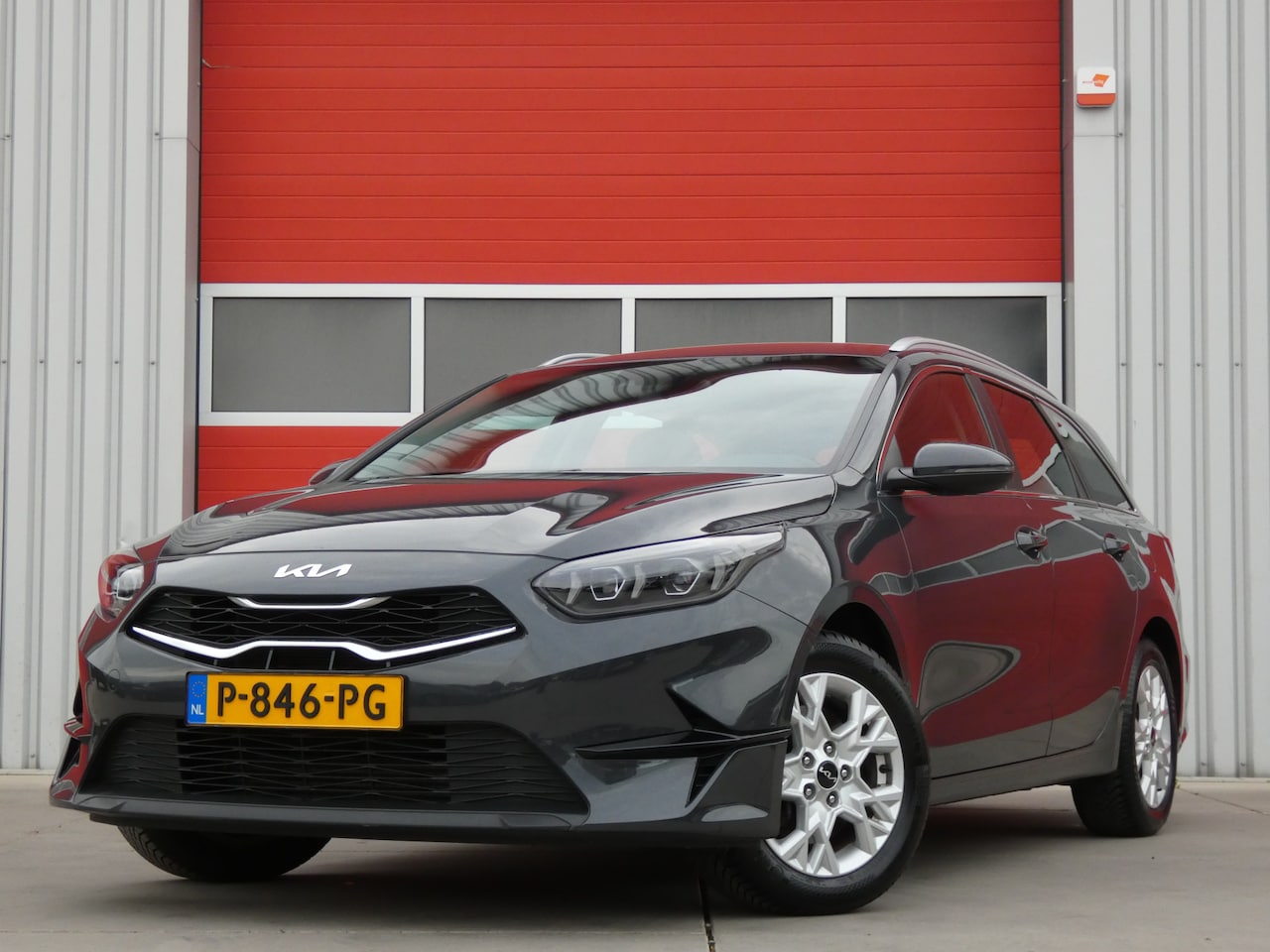 Kia Cee'd Sportswagon - Ceed 1.5 T-GDi DynamicLine/ lage km/ zeer mooi! - AutoWereld.nl