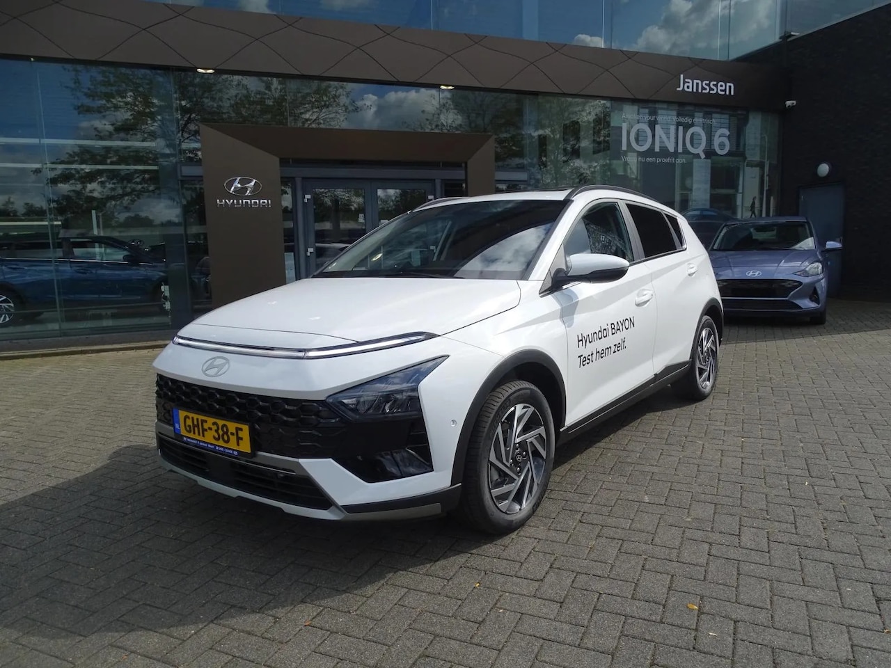 Hyundai Bayon - 1.0 T-GDI Premium Sky 1.0 T-GDI Premium Sky - AutoWereld.nl