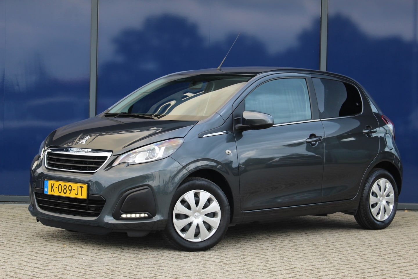 Peugeot 108 - 1.0 72PK Active | Airco | Bluetooth | Centrale vergrendeling | Privacyglas - AutoWereld.nl