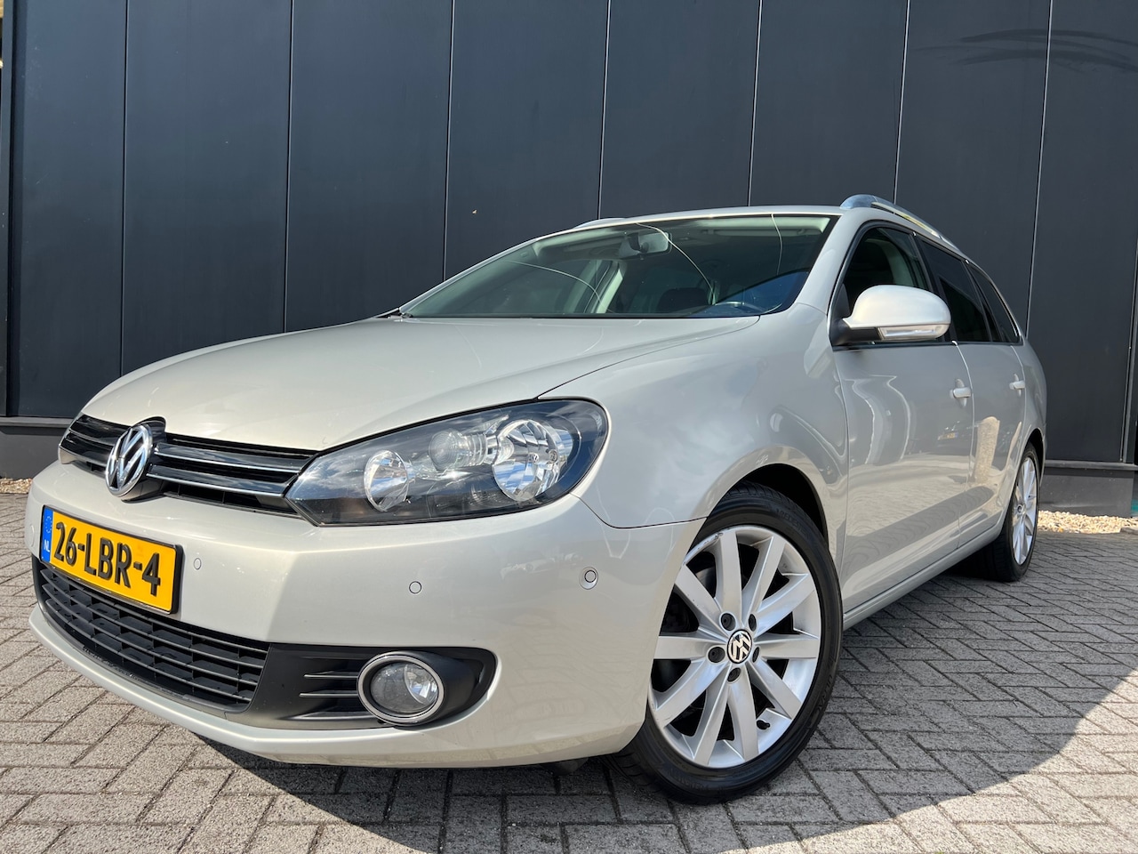 Volkswagen Golf Variant - 1.4 TSI '10 Automaat/Navi/17'Lmv/Clima/Nap - AutoWereld.nl