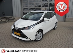 Toyota Aygo - 1.0 VVT-i x-play Navi, Airco, CPV