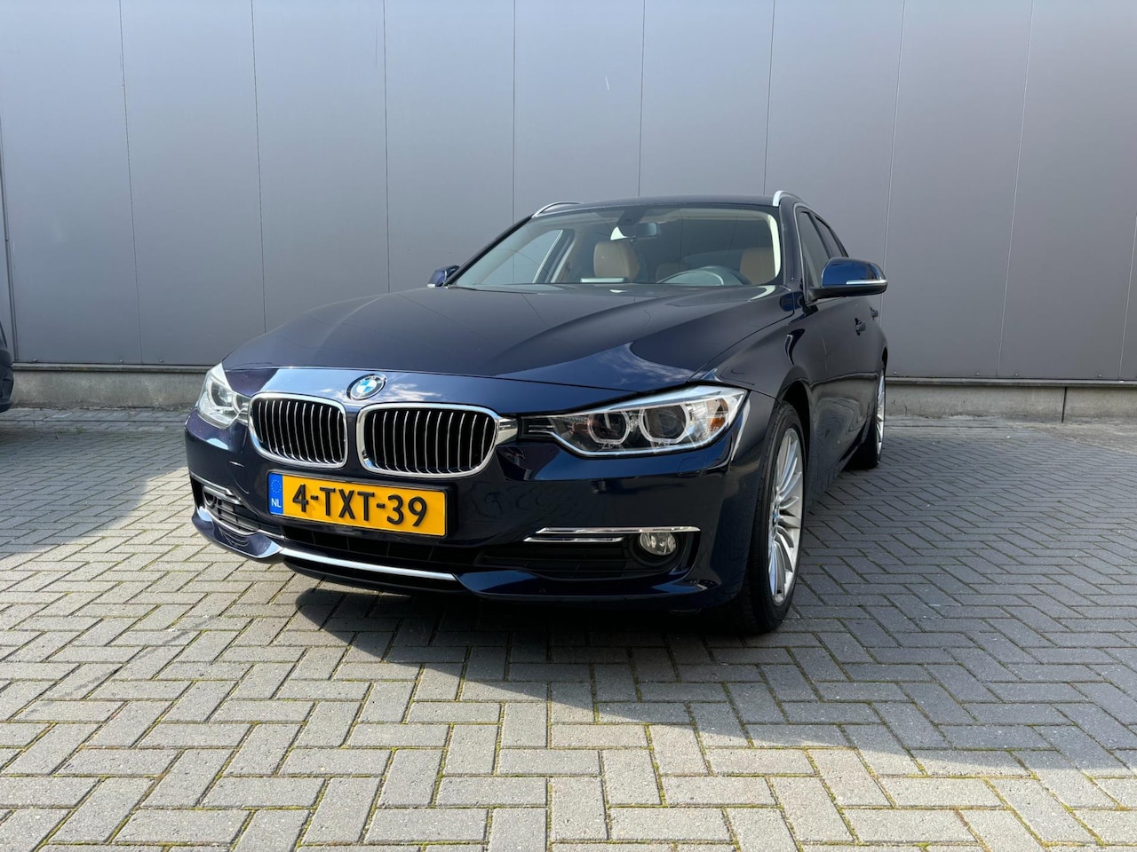 BMW 3-serie Touring - 316i Executive 316i Executive - AutoWereld.nl