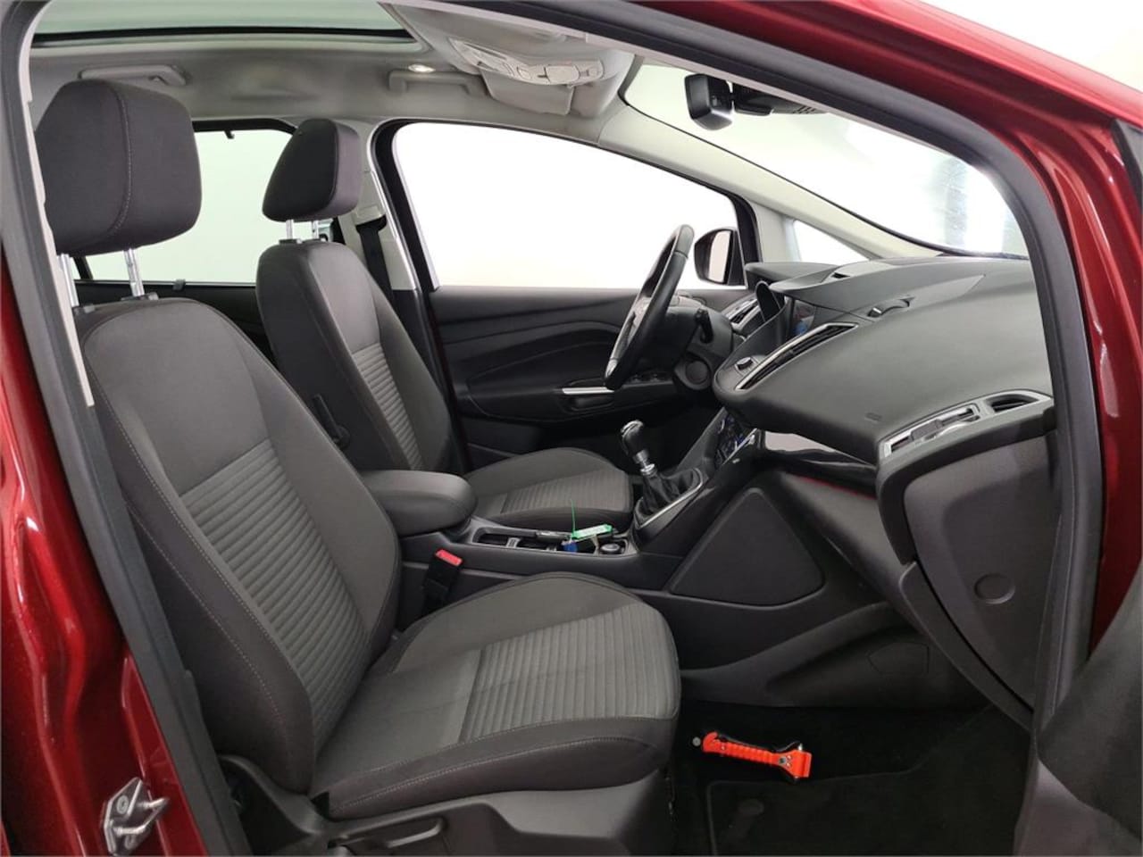 Ford Grand C-Max - CMAX FORD GRAND 1.0 EcoBoost 125pk Titanium