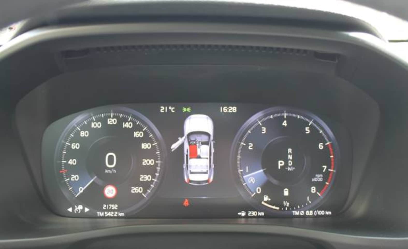 Volvo XC40 - T4 190pk Geartronic R-Design