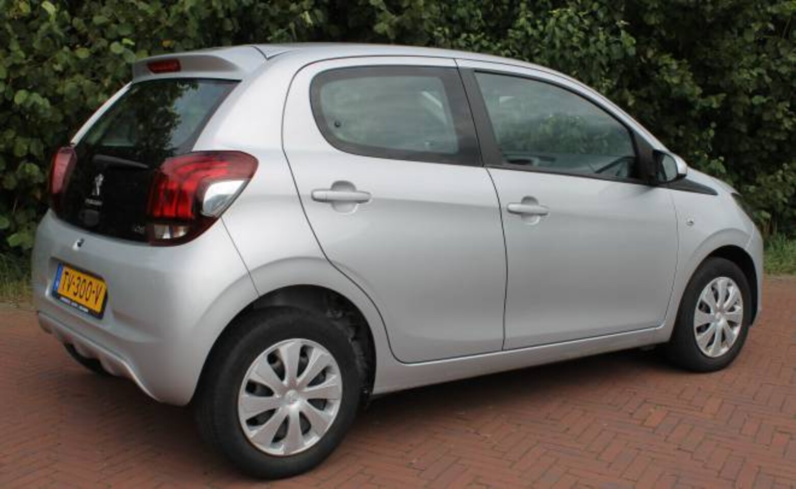 Peugeot 108 - 1.0 e-VTi 68pk 5D Active