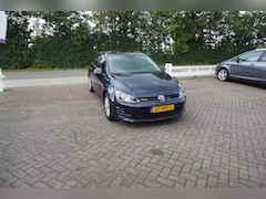 Volkswagen Golf - 1.0 TSI Comfortline TREKHAAK CRUISE CLIMA